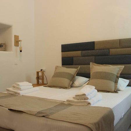 Appartamento Gerania Milos Adamantas  Esterno foto