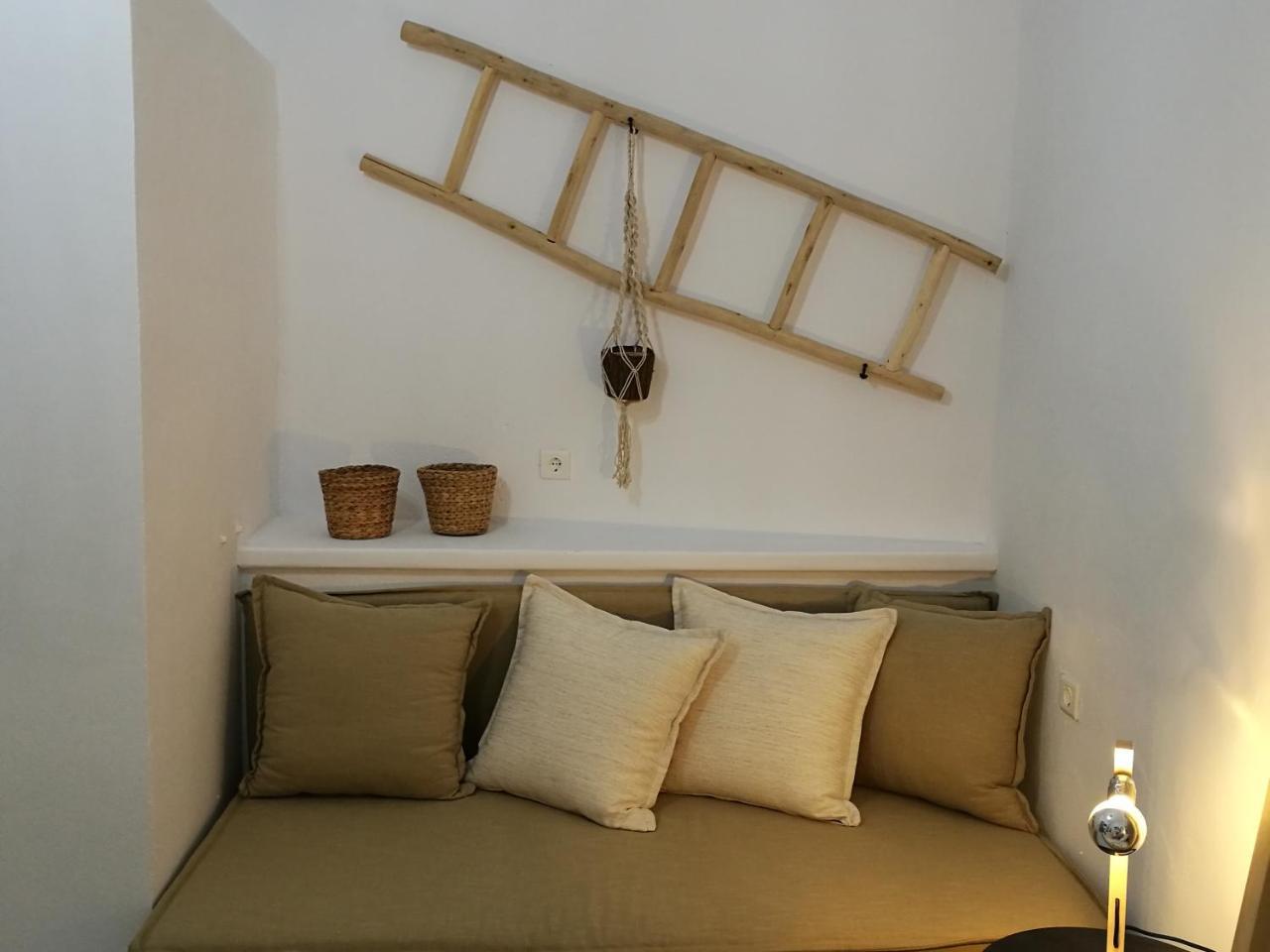 Appartamento Gerania Milos Adamantas  Esterno foto