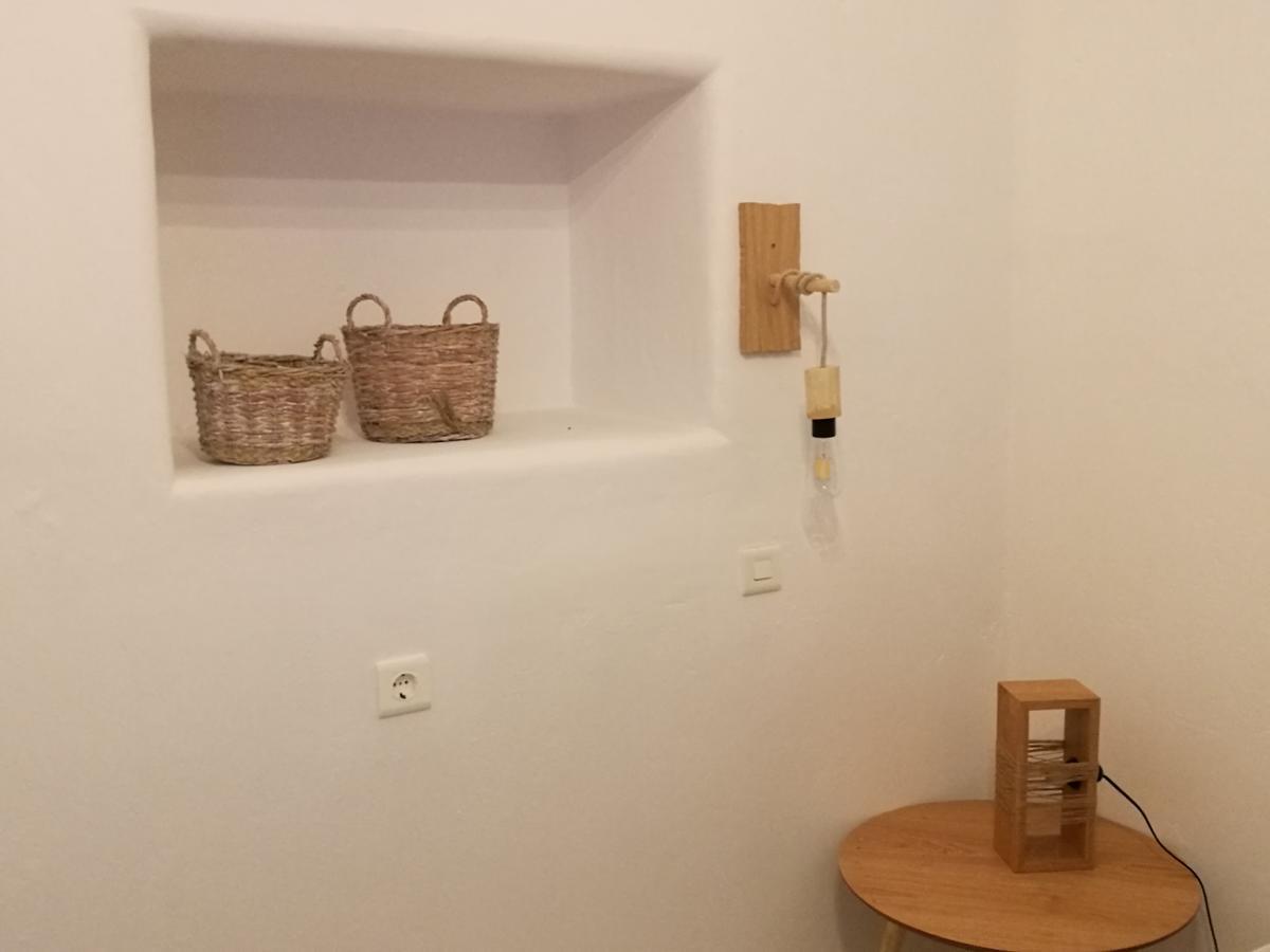 Appartamento Gerania Milos Adamantas  Esterno foto