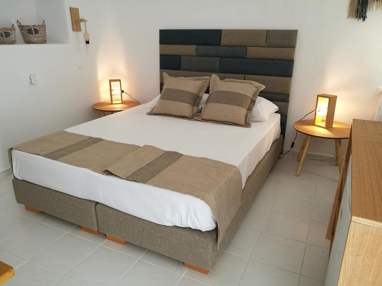 Appartamento Gerania Milos Adamantas  Esterno foto