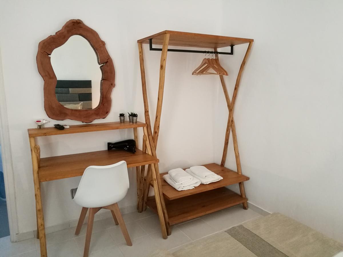 Appartamento Gerania Milos Adamantas  Esterno foto