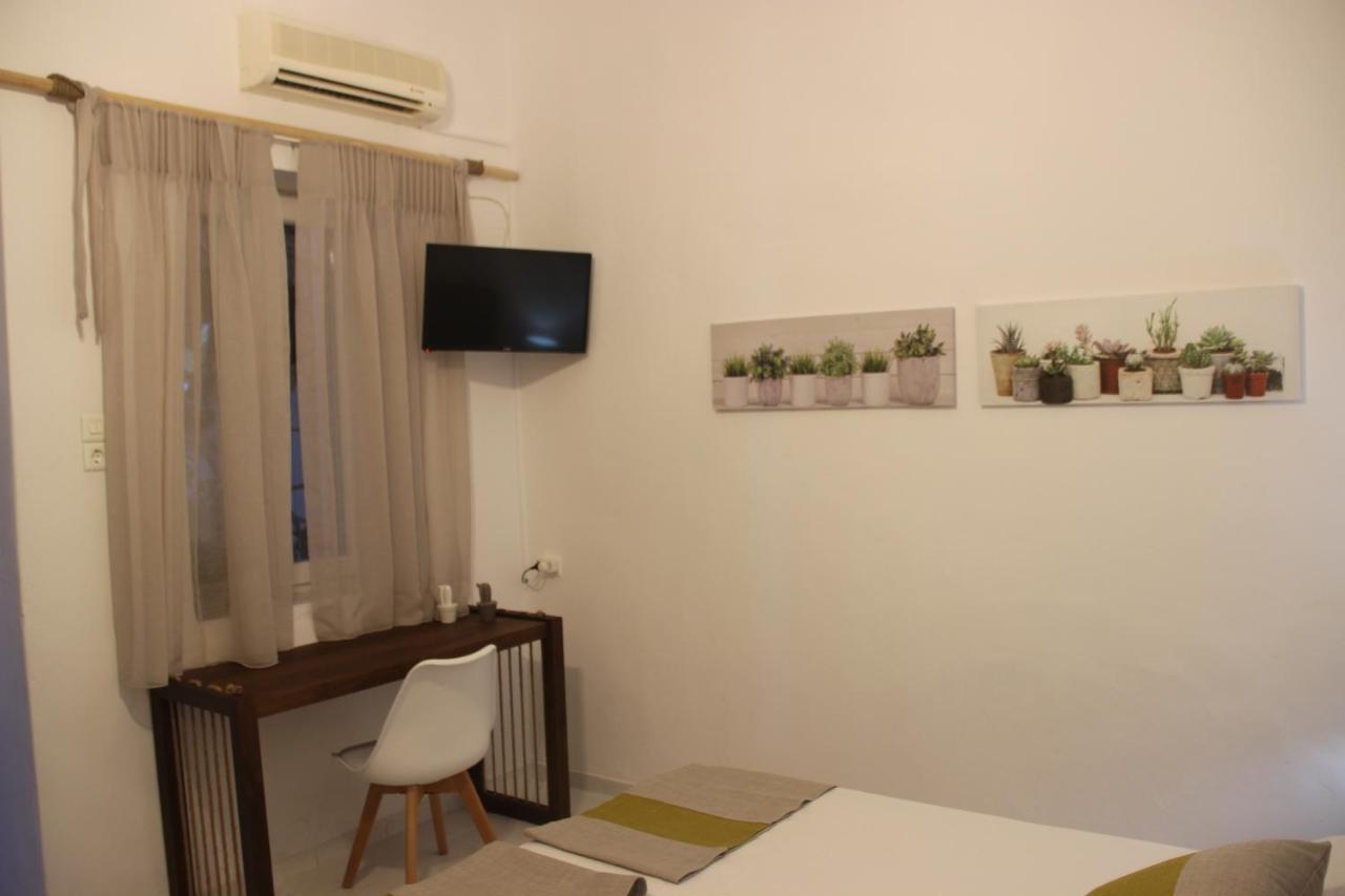 Appartamento Gerania Milos Adamantas  Esterno foto