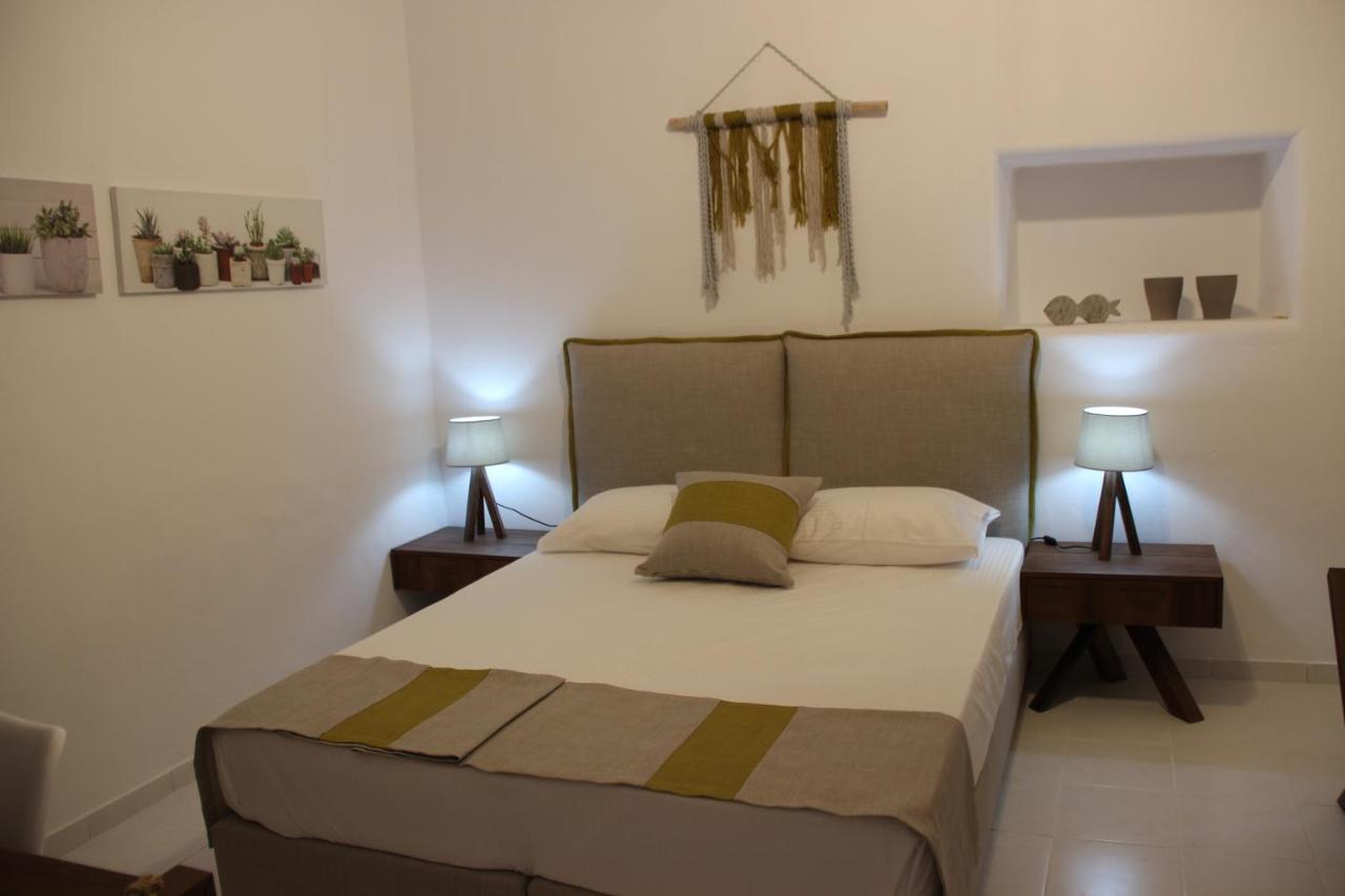 Appartamento Gerania Milos Adamantas  Esterno foto