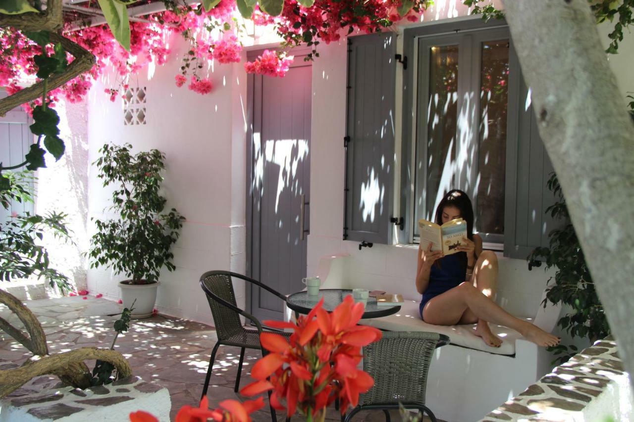 Appartamento Gerania Milos Adamantas  Esterno foto